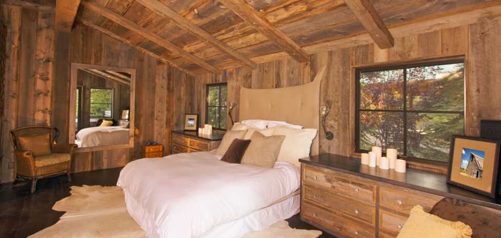 Amenajari interioare rustice: idei inspirationale si elemente decorative esentiale