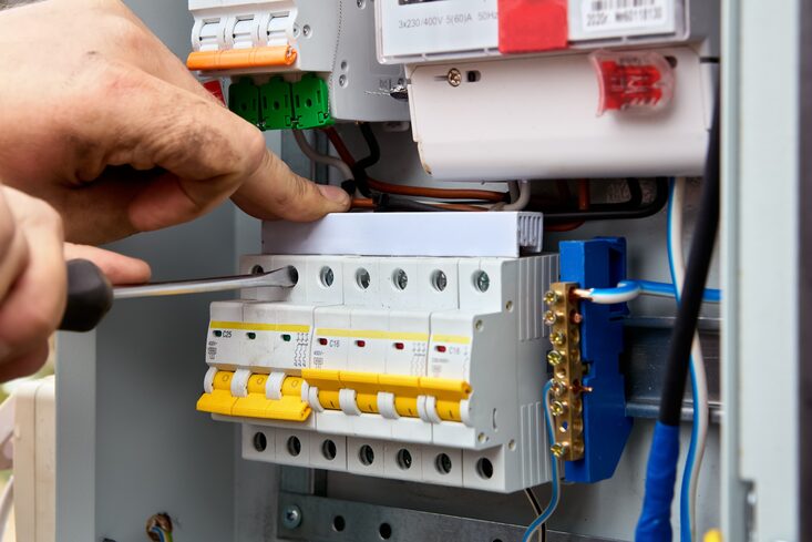 Impamantarea tabloului electric: cum se face?