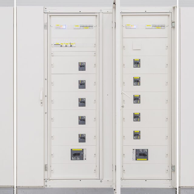 Hala producție burete - furnizare tablou electric general, tablouri de distributie, sistem de iluminat