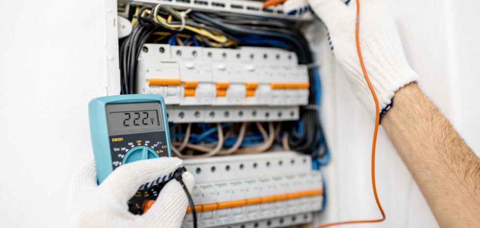 Tabloul electric în locuință – ce conține și cum îl alegi