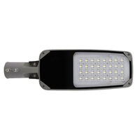 Corp de iluminat stradal ±15° zone pietonale/auto IP65 90W-100W/4000K/13750lm-15262 lm XStreet STR04NW S Arelux