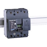 Intreruptor automat NG125N, 3P, 80A, curba C, Schneider Electric 18640